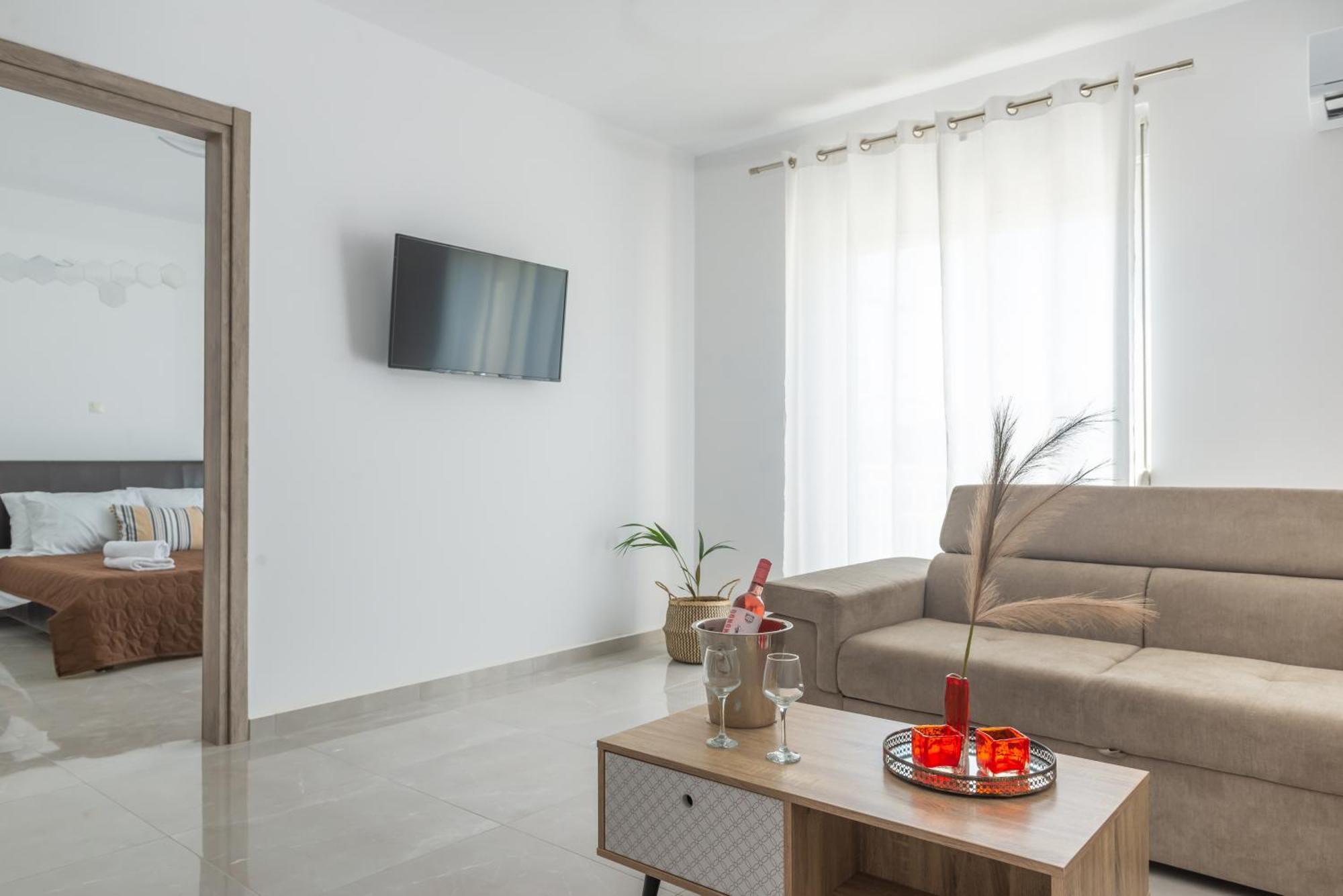 Katerina & Stefanos Family Apartments Archangelos  Ngoại thất bức ảnh