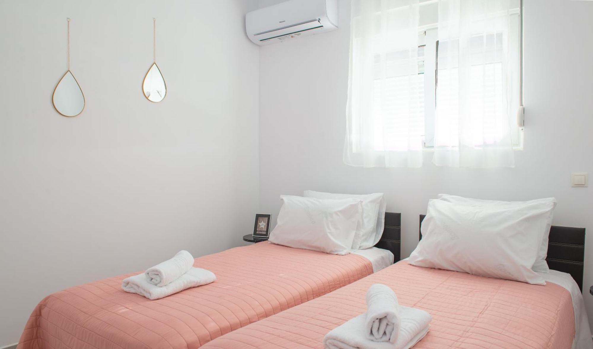 Katerina & Stefanos Family Apartments Archangelos  Ngoại thất bức ảnh